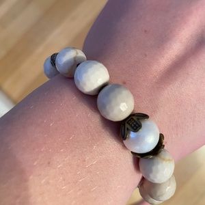 Cream bead bracelet